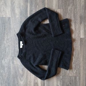 Holmes & Yang Cashmere Silk Blend Cutout Shoulder Black sweater SMALL